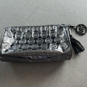 Michael Kors Small Pouf